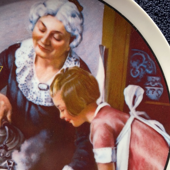 Relisting soon Knowles collectible Norman Rockwell plate Mother’s Day 1982 - Picture 8 of 13